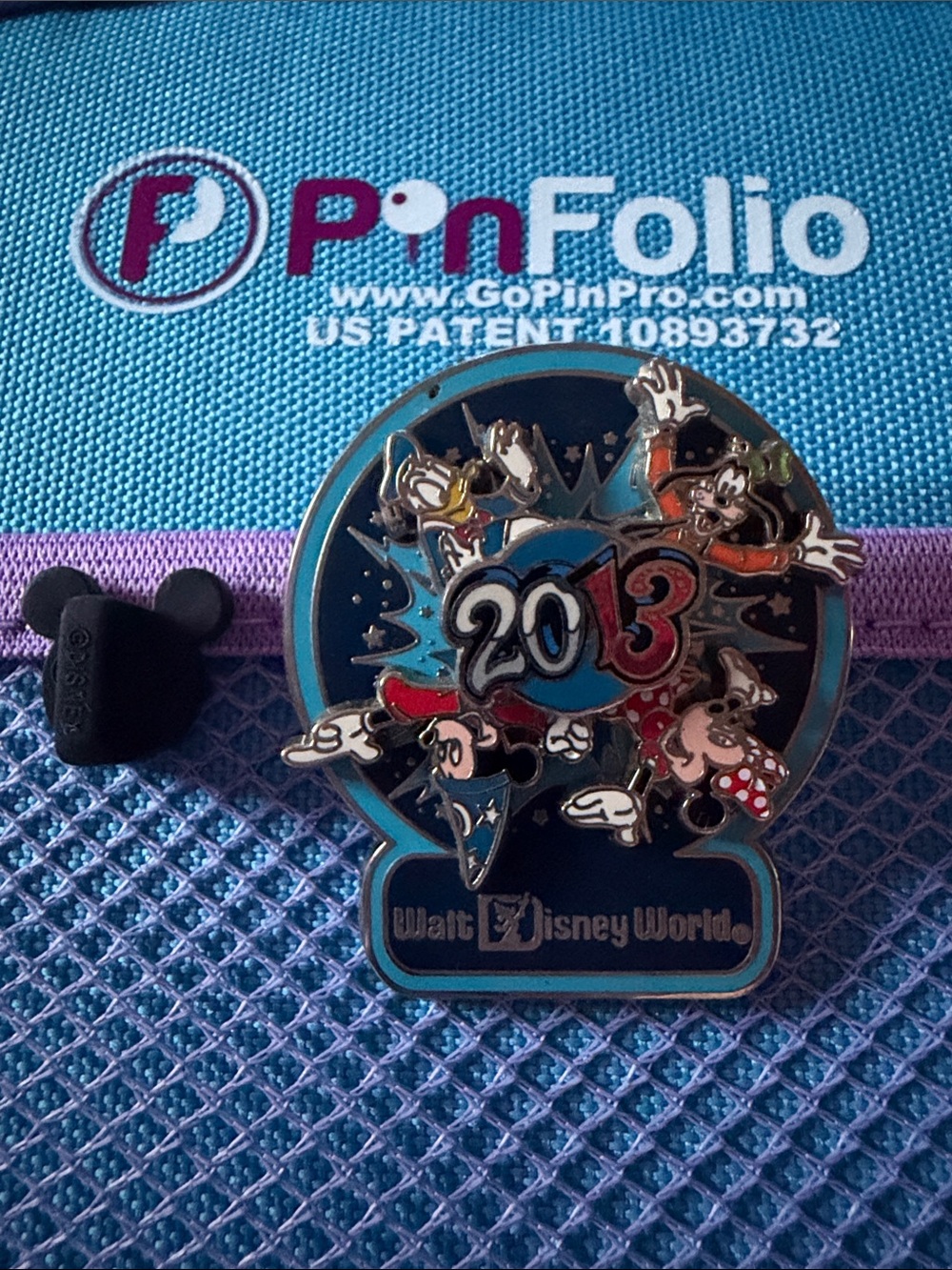Disney world 2013 spinner pin